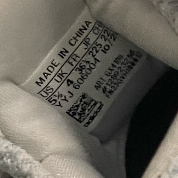 ULTRABOOST 5.0 DNA SHOES - Picture 7 of 7